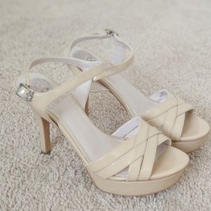 Vince Camuto open toe platform sandals